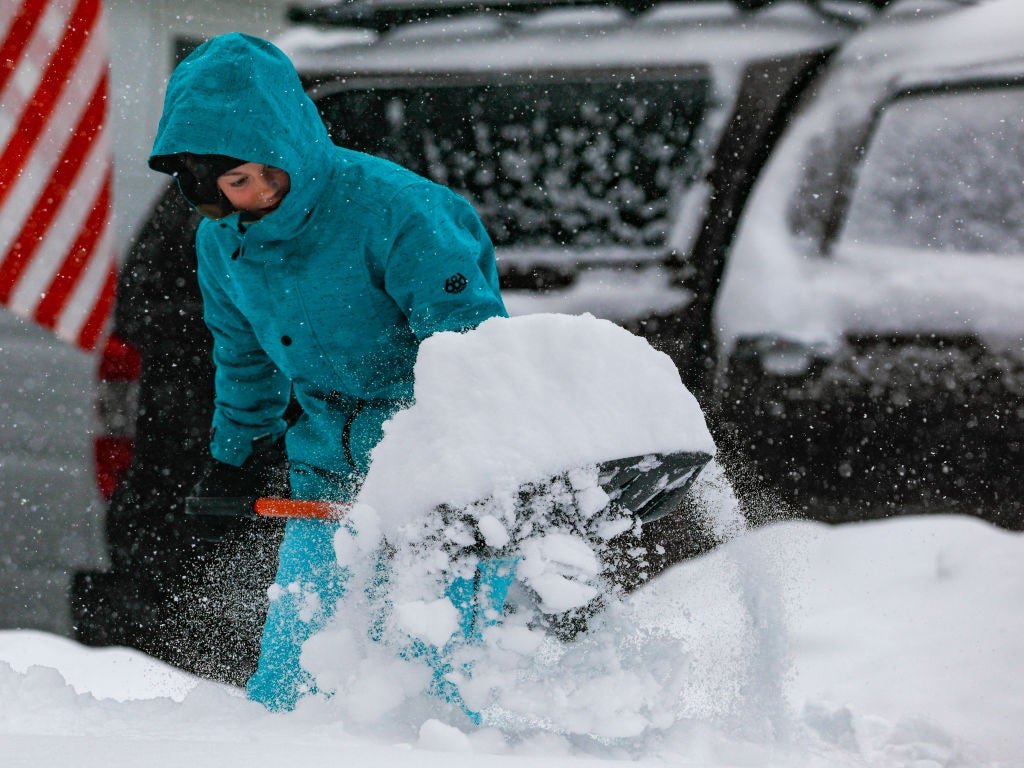 Icymi Time Lapse Video Of Record Breaking Snowfall In Canada