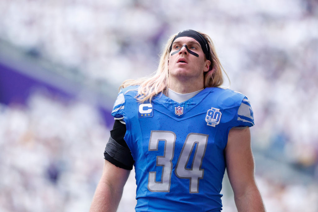 The Lions Middle Linebacker.